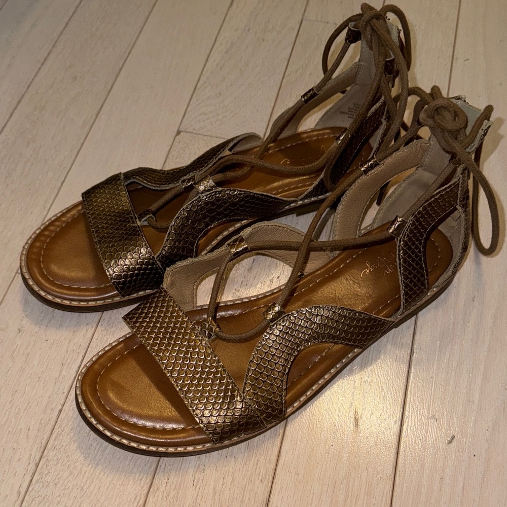 Crown Vintage Golden brown Snake Print Strappy Sandals